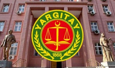 HMK M.166 UYARINCA VERİLEN BİRLEŞTİRME KARARI ARA KARARDIR. BU SEBEP İLE BU KARARLAR ALEYHİNE KANUN YOLUNA BAŞVURULMAZ