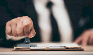 İTİRAZIN İPTALİ İLAMINDA HÜKÜM ALTINA ALINAN ALACAKLAR MAKUL VE KABUL EDİLEBİLİR BİR GEREKÇE OLMAKSIZIN AYRI BİR TAKİP İLE İSTENEMEZ