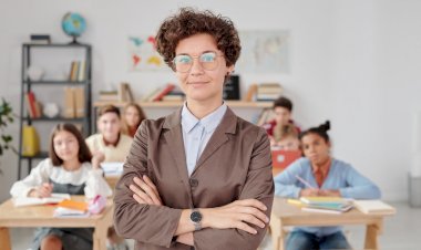 ÖZEL EĞITIM KURUMLARINDA ÇALIŞANLAR SÖZLEŞMESINI YINELEMEZSE KIDEM TAZMINATINA HAK KAZANIR