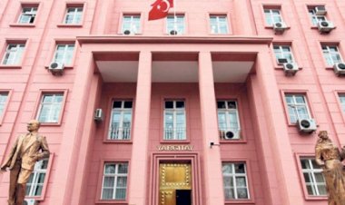ERKEK HEMŞİREYE 'APTAL' DEDİ, CEZAYI YEDİ