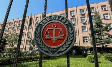 EVLİLİK İÇİNDE ÖZEL HAYATIN GİZLİLİĞİNİ İHLAL – YARGITAY KARARI