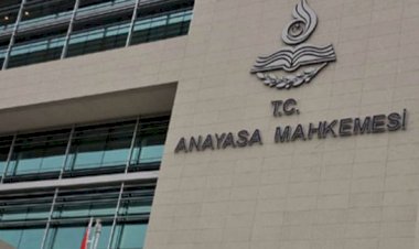 KAMU GÖREVLİSİNİN DİSİPLİN CEZASIYLA CEZALANDIRILMASI NEDENİYLE İFADE ÖZGÜRLÜĞÜNÜN İHLAL EDİLMESİ