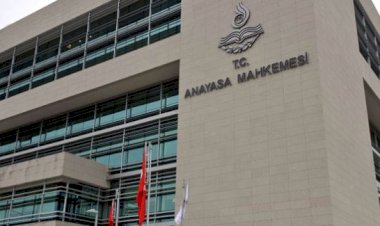 ŞİRKETİN VERGİ YÜKÜMLÜLÜĞÜNÜN İHLALİNDEN DOĞAN VERGİ VE CEZANIN KANUNİ TEMSİLCİ ADINA TARHI NEDENİYLE MÜLKİYET HAKKININ İHLAL EDİLMESİ