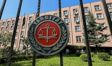 ÖZEL OKULLARDA GÖREVLI EĞITIM PERSONELI ÇALIŞMA SÜRESI HAFTALIK 45 SAATE GÖRE DEĞIL EK DERS ÜCRETINE GÖRE BELIRLENMELIDIR