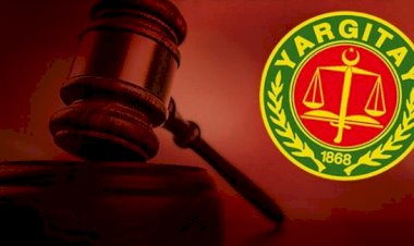 BOŞANMAYA SEBEP OLAN OLAYLARDA EŞİT KUSUR - MADDİ MANEVİ TAZMİNAT