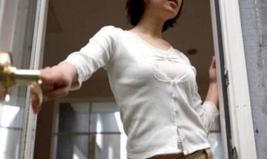 YARGITAY'DAN 'EŞİ YOKKEN EVE BİRİNİ ALMAK ZİNADIR' KARARI