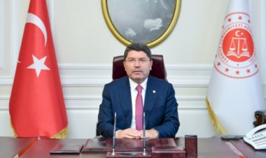 'AYM'NİN İHLAL KARARLARI YARGILAMANIN YENİLENMESİ SEBEBİ SAYILMALI'